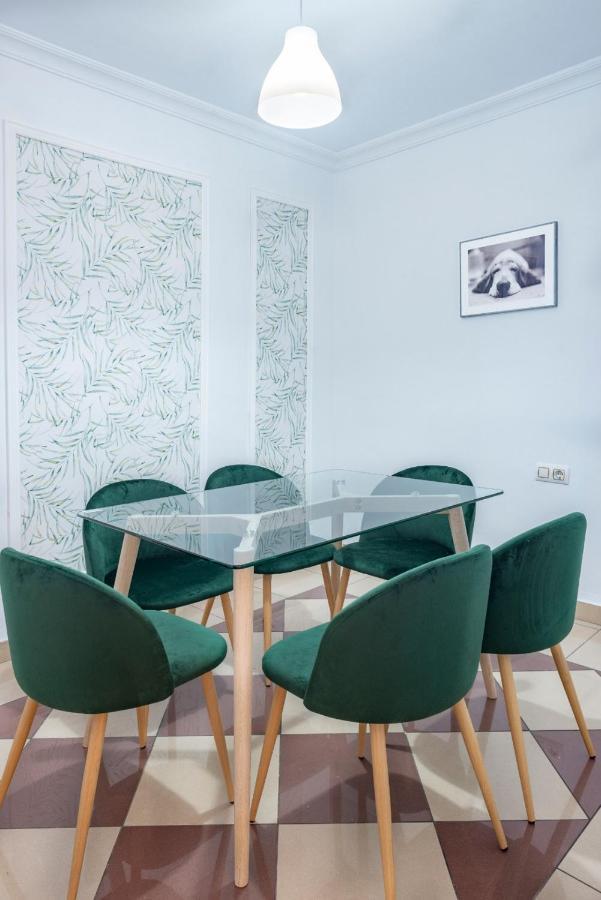 Alterhome Las Setas Севилья Экстерьер фото